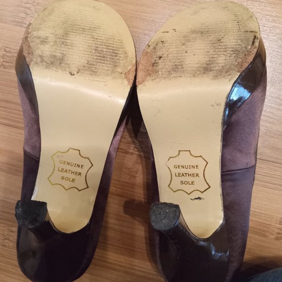 Cinderella of Boston Brown Silk peekaboo platform shoes - Picture 11 of 12